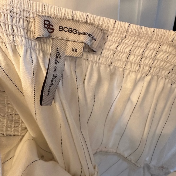 2 dresses NWT size 3 halter black white flower dress BCBG pin stripe belted xs - Picture 9 of 13